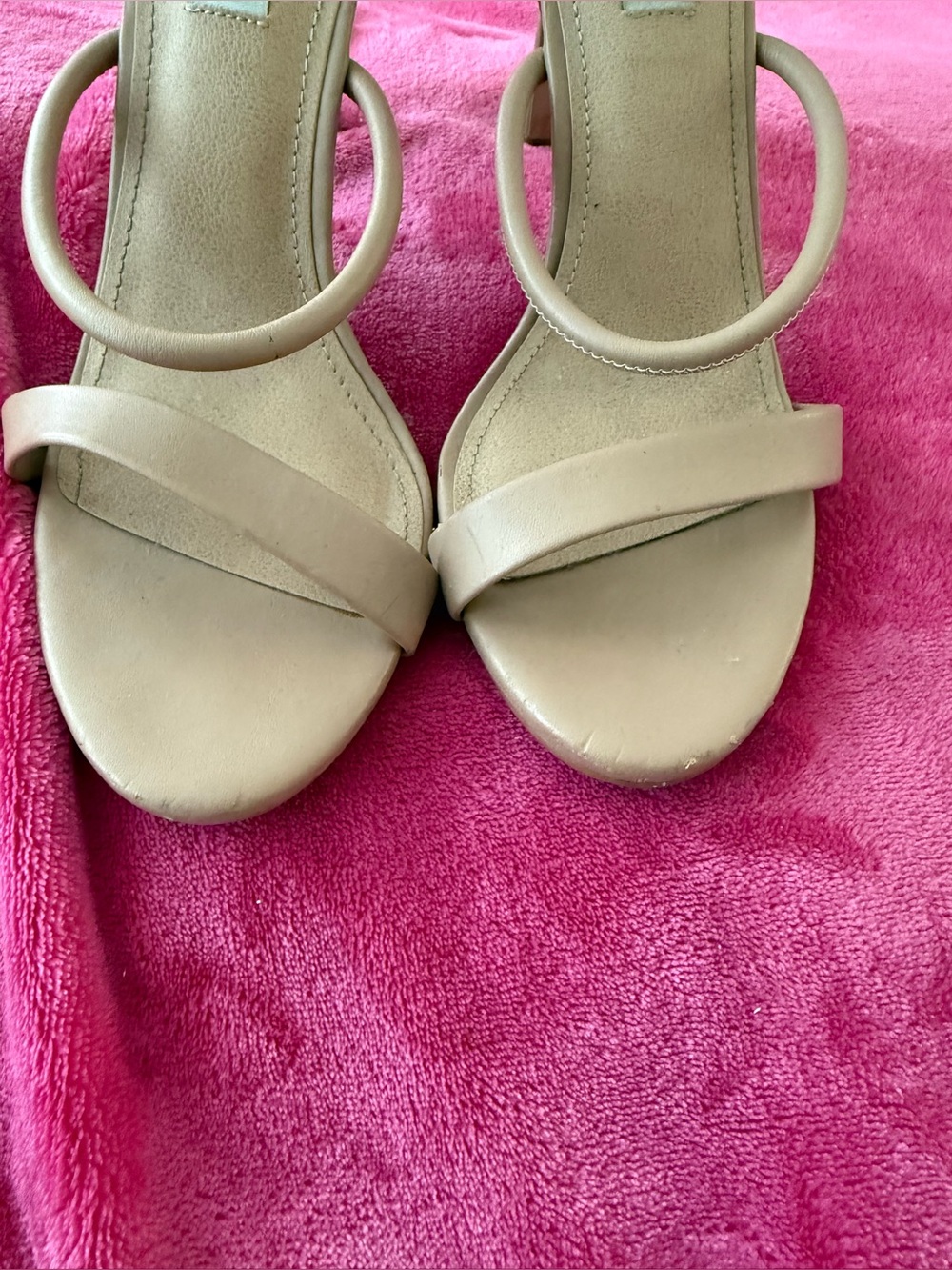 Steve Madden Nude Beige Strappy Heeled Sandals - Picture 2 of 5